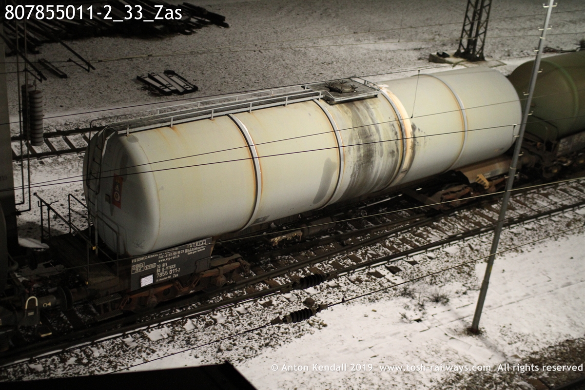 807855011-2_33_Zas.JPG